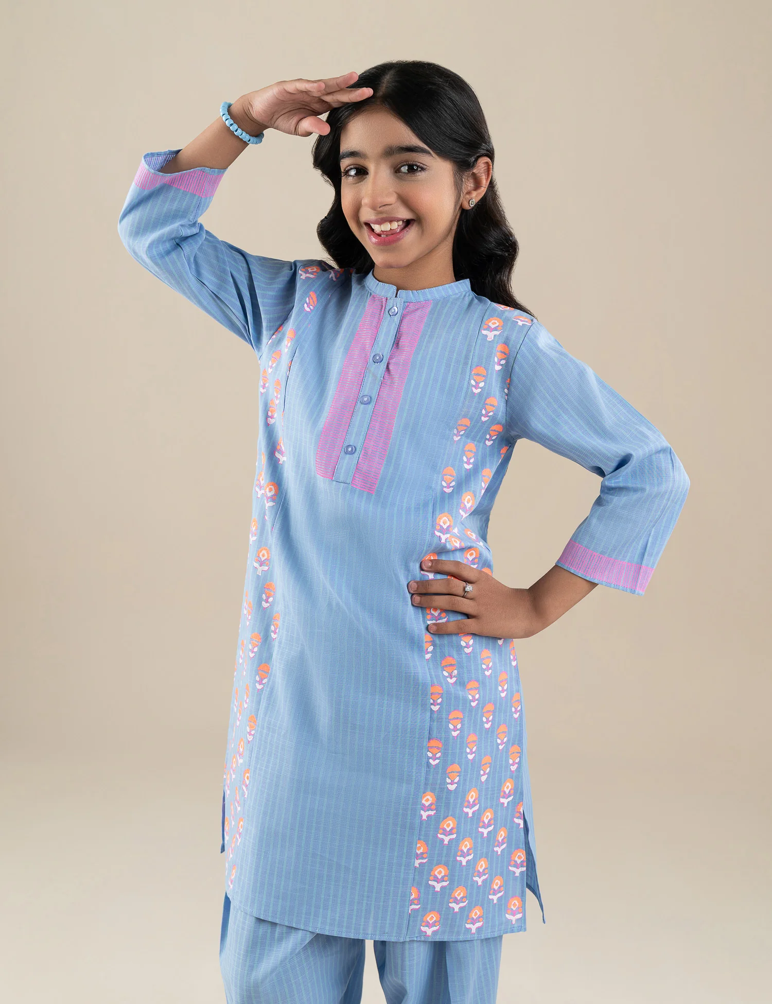 2 PIECE BLOCK PRINTED SUIT - Image 2