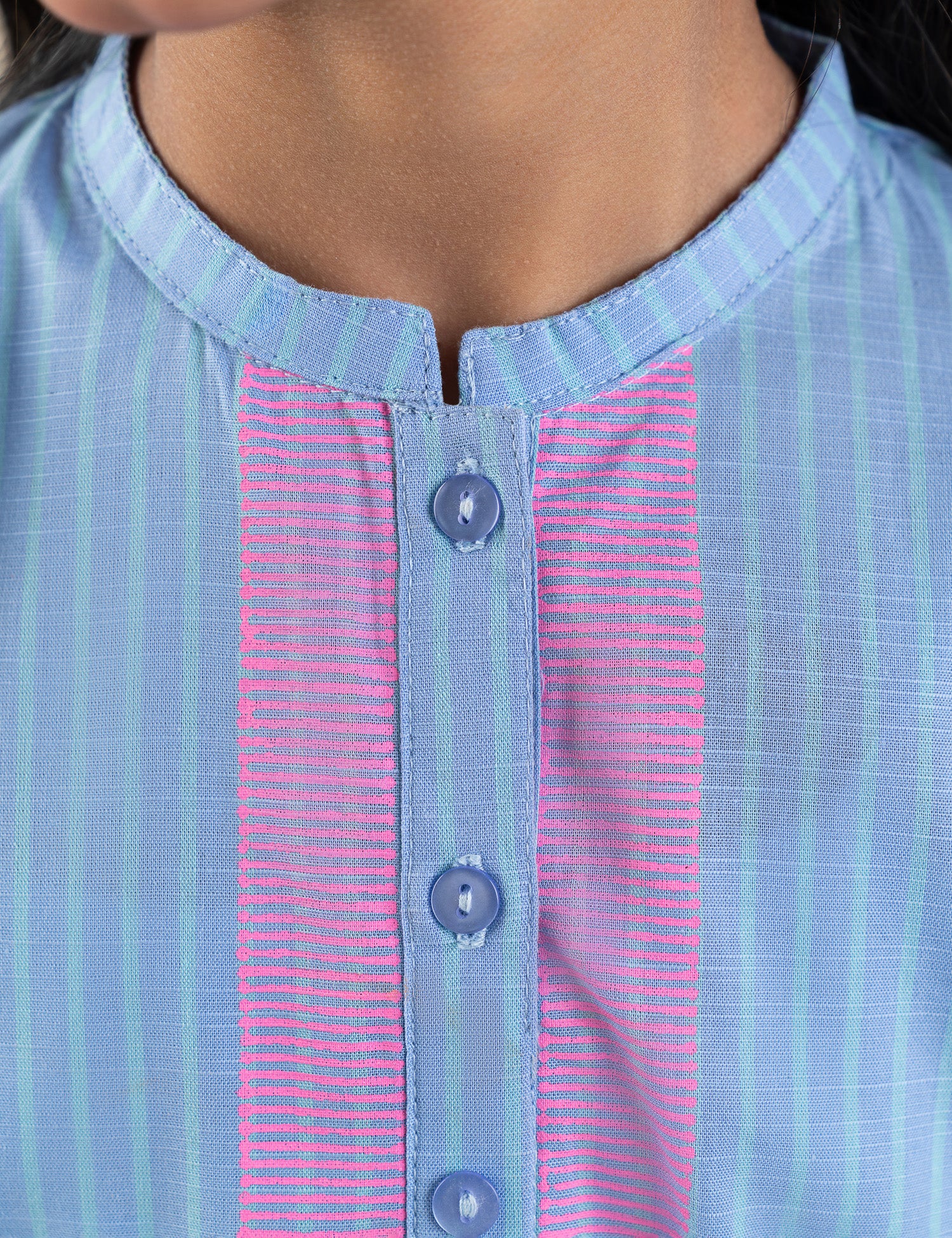 2 PIECE BLOCK PRINTED SUIT - Image 3
