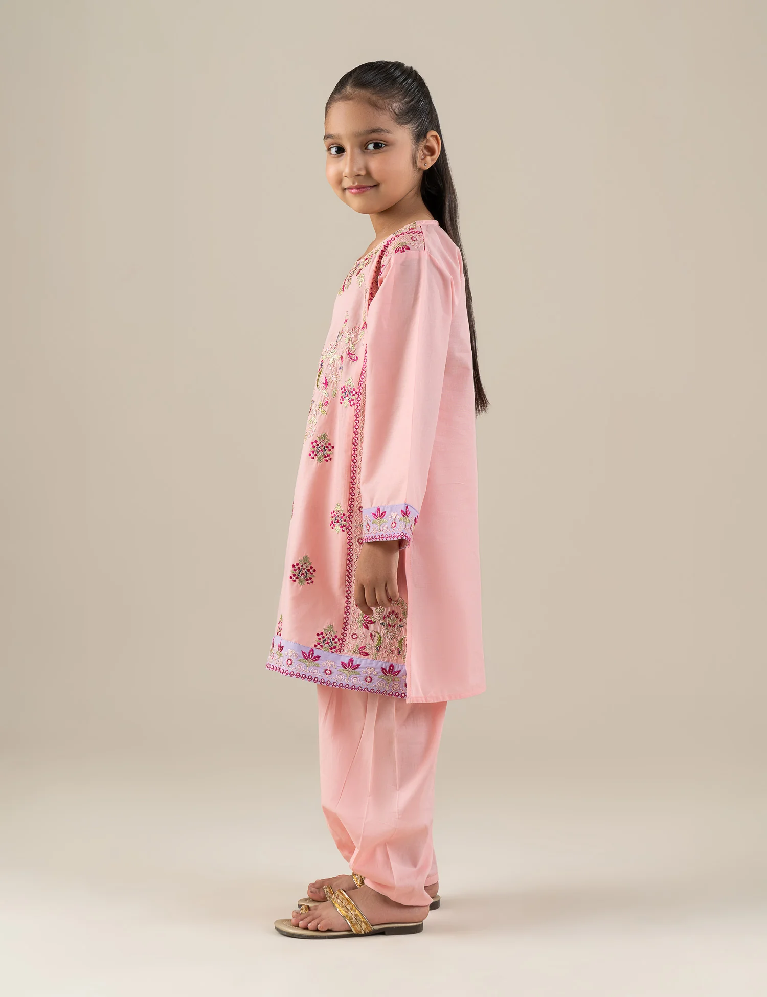 2 PIECE SEQUIN EMBROIDERED SUIT - Image 4