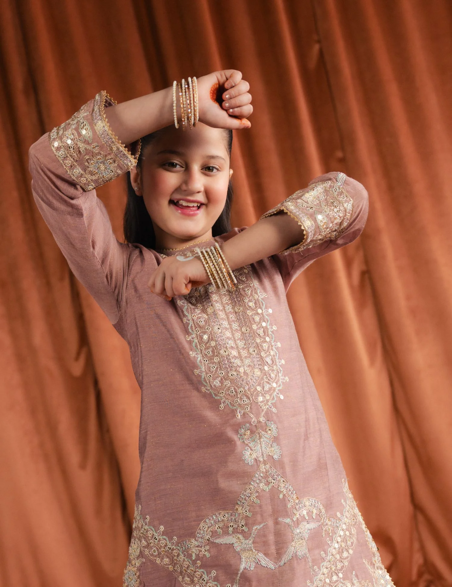 2 PIECE ETHNIC EMBROIDERED SUIT - Image 3