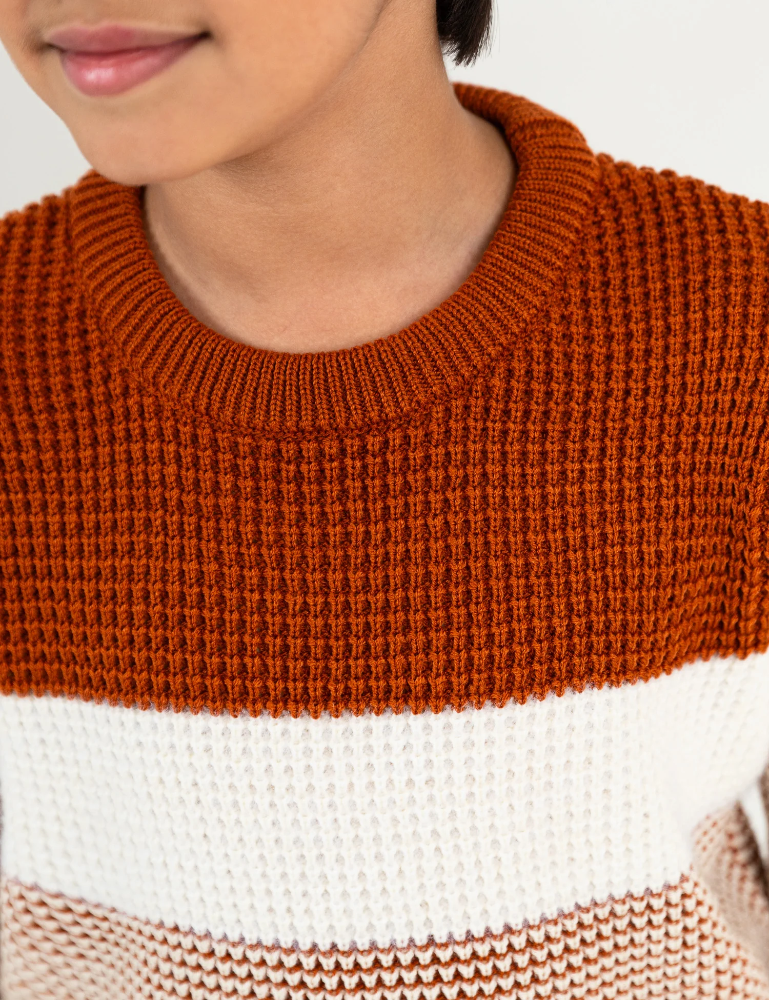 COLOR BLOCK SWEATER - Image 2