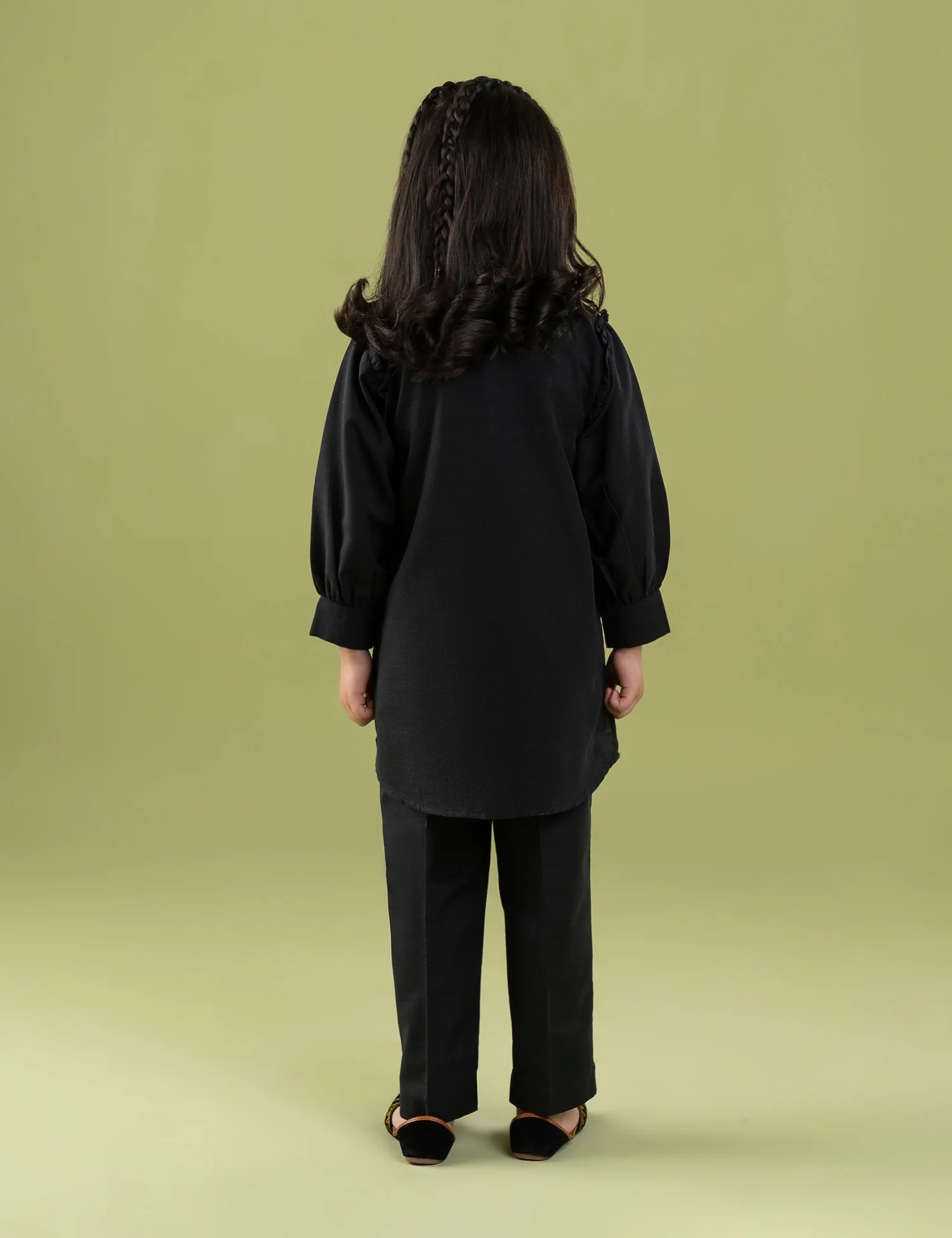 2 PIECE FLORAL EMBROIDERED SUIT - Image 5