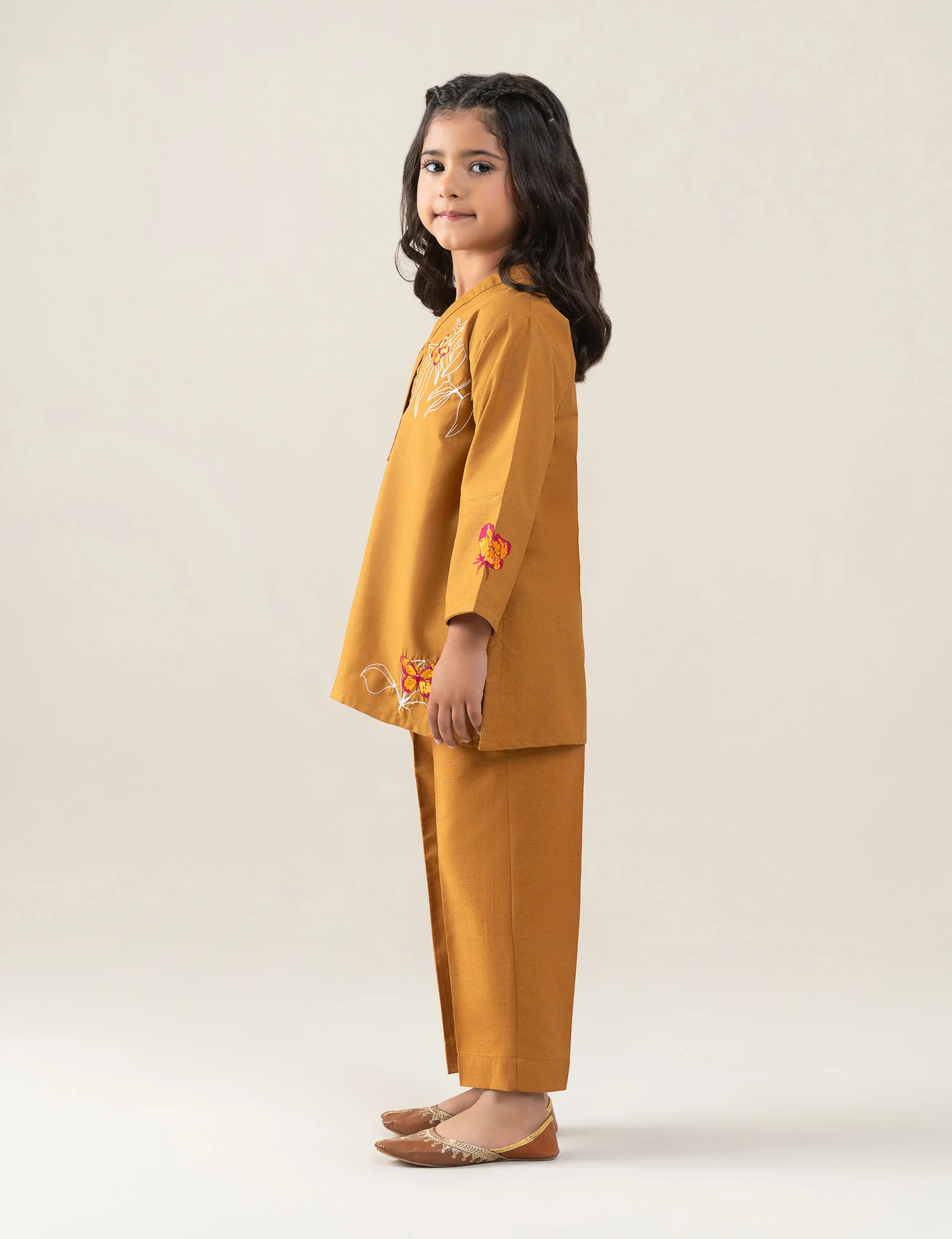 2 PIECE BUTTERFLY EMBROIDERED SUIT - Image 4