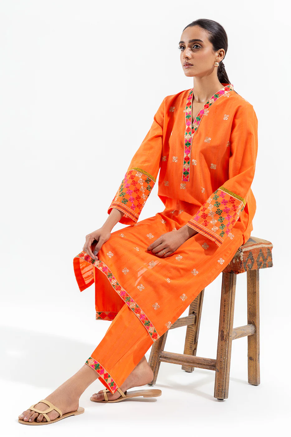2 PIECE EMBROIDERED BROCIA JACQUARD SUIT (PRET)