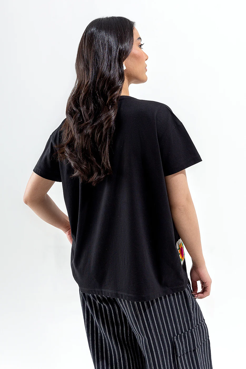 BLACK HANDCRAFTED TEE - Image 4