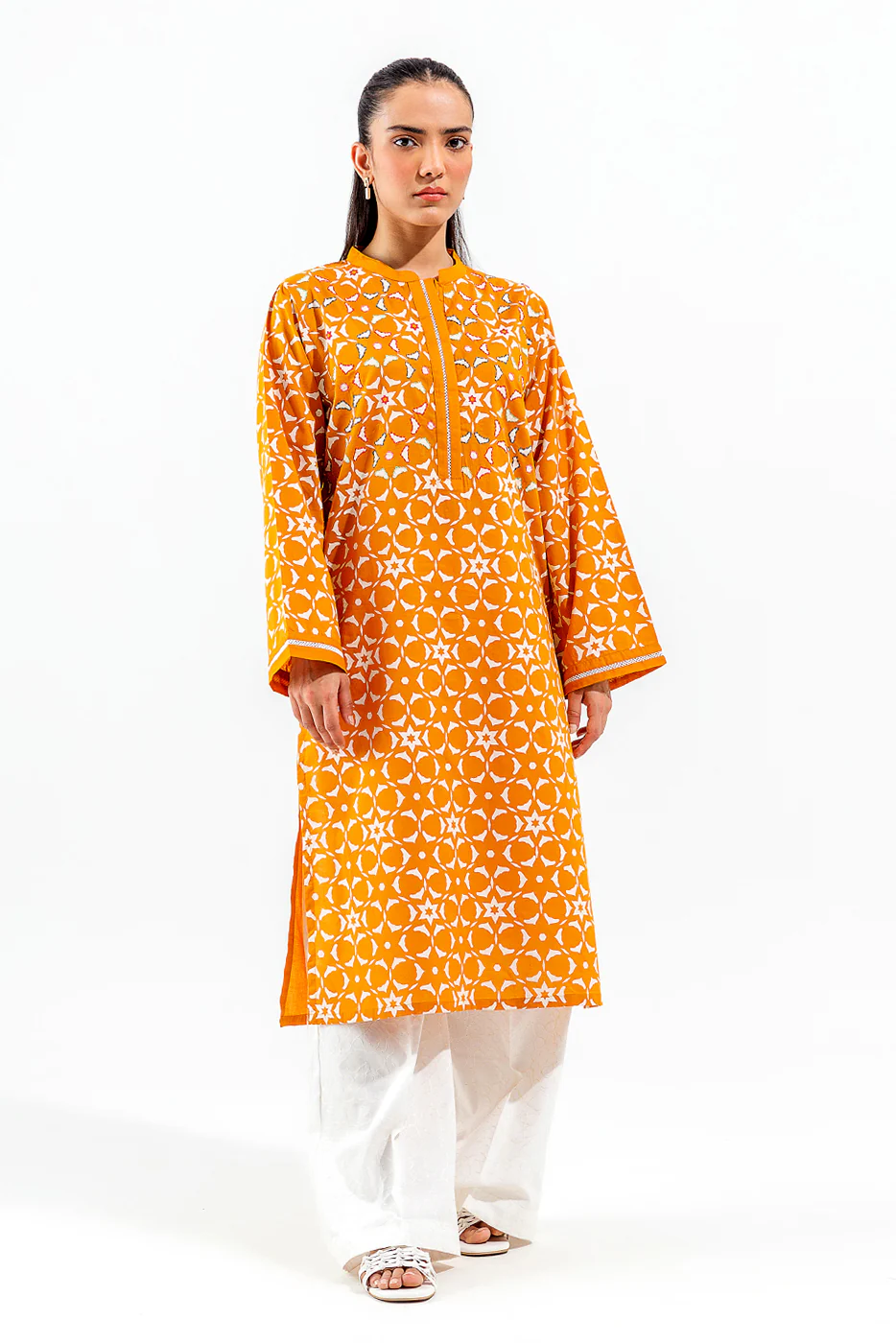 EMBROIDERED LAWN SHIRT (PRET) - Image 2