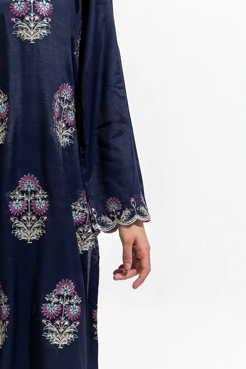 2 PIECE EMBROIDERED SILK SUIT (LUXURY-PRET) - Image 4