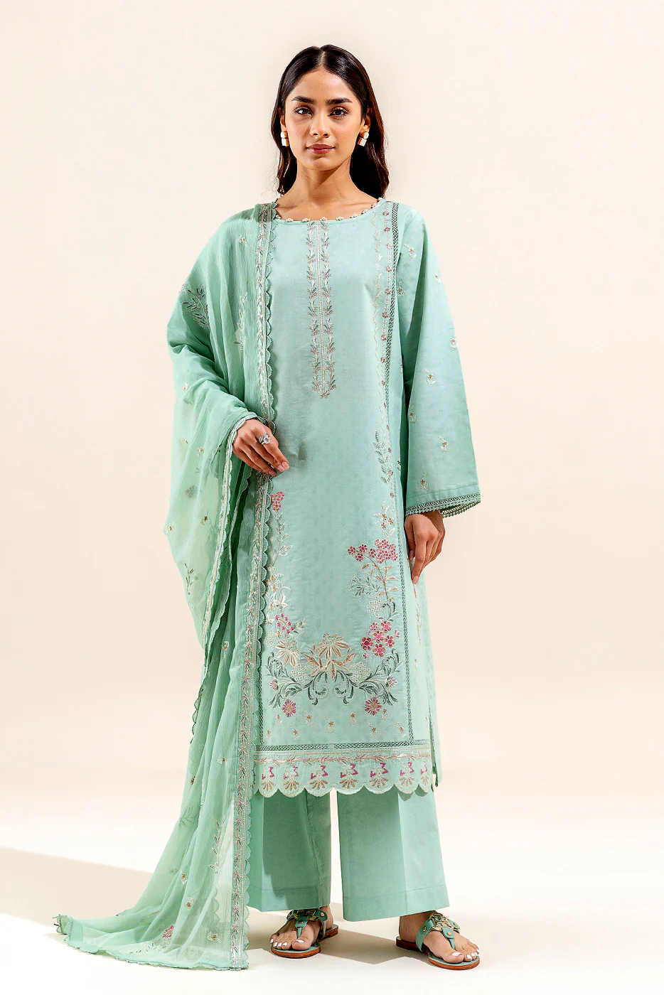 3 PIECE EMBROIDERED TEXTURED LAWN SUIT (UNSTITCHED) - Image 2