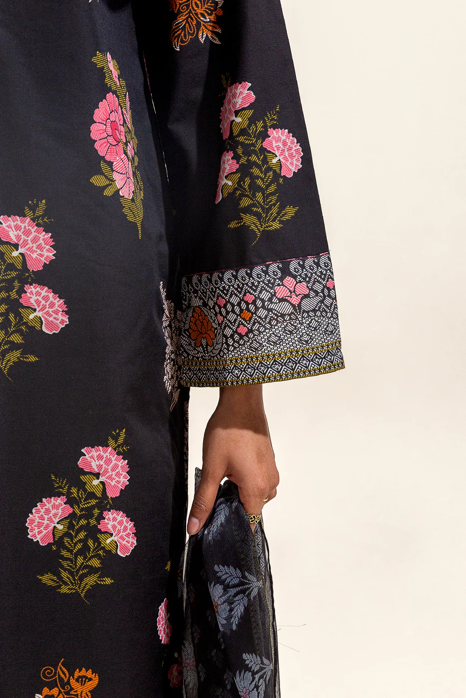 3 PIECE PRINTED SUIT-EBONY AURA (UNSTITCHED) - Image 3