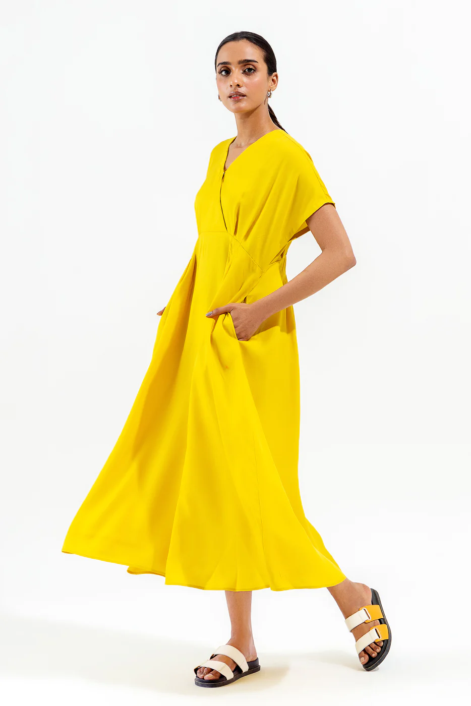 LIME YELLOW PLEATED DRESS - Image 2