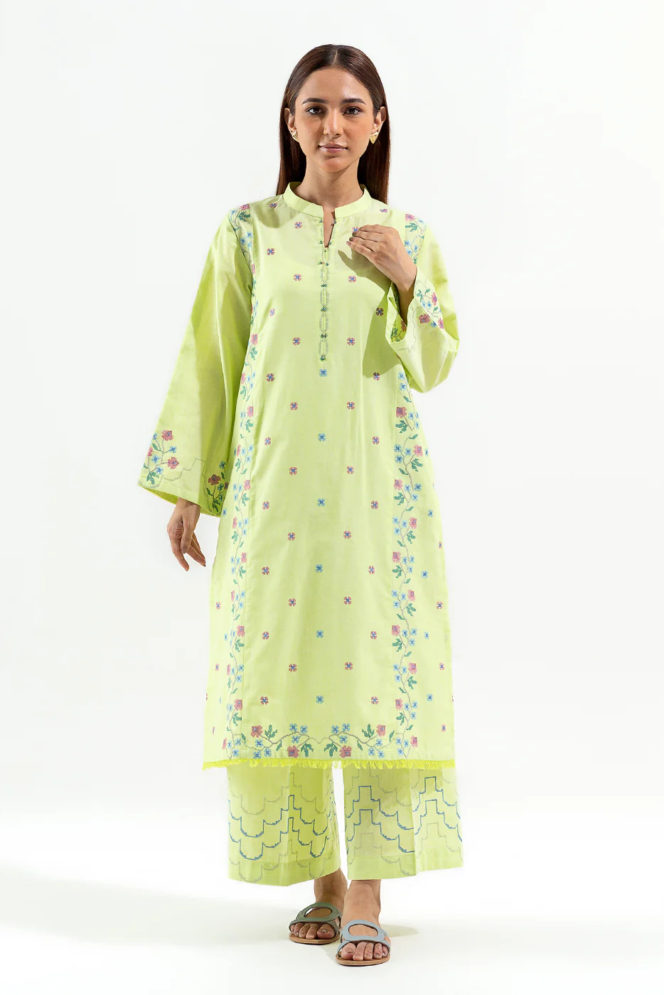 2 PIECE EMBROIDERED CHAMBRAY SUIT (PRET) - Image 2