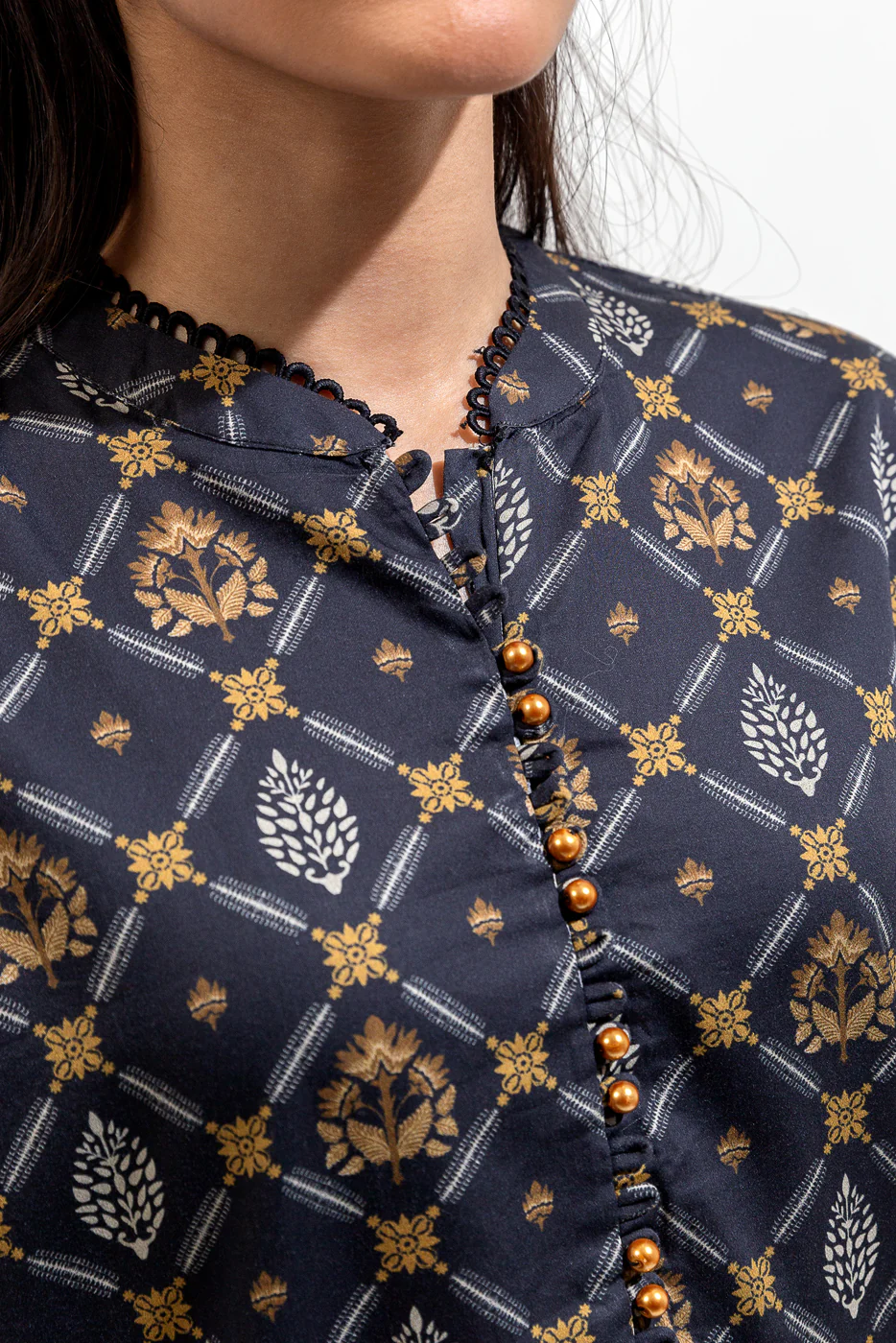 2 PIECE PRINTED PREMIUM LAWN SUIT (PRET) - Image 4