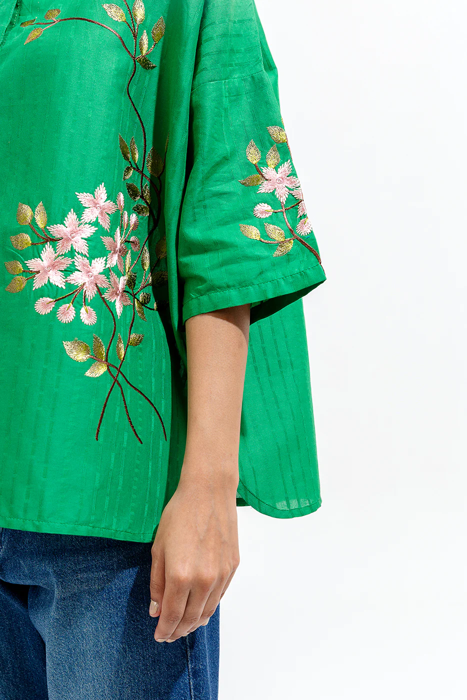 EMBROIDERED JACQUARD TOP (PRET) - Image 4