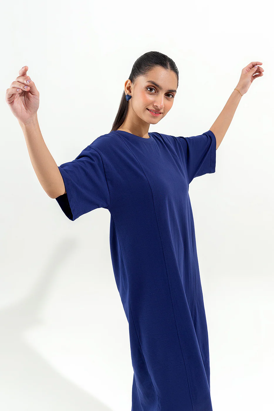NAVY T-SHIRT DRESS - Image 2