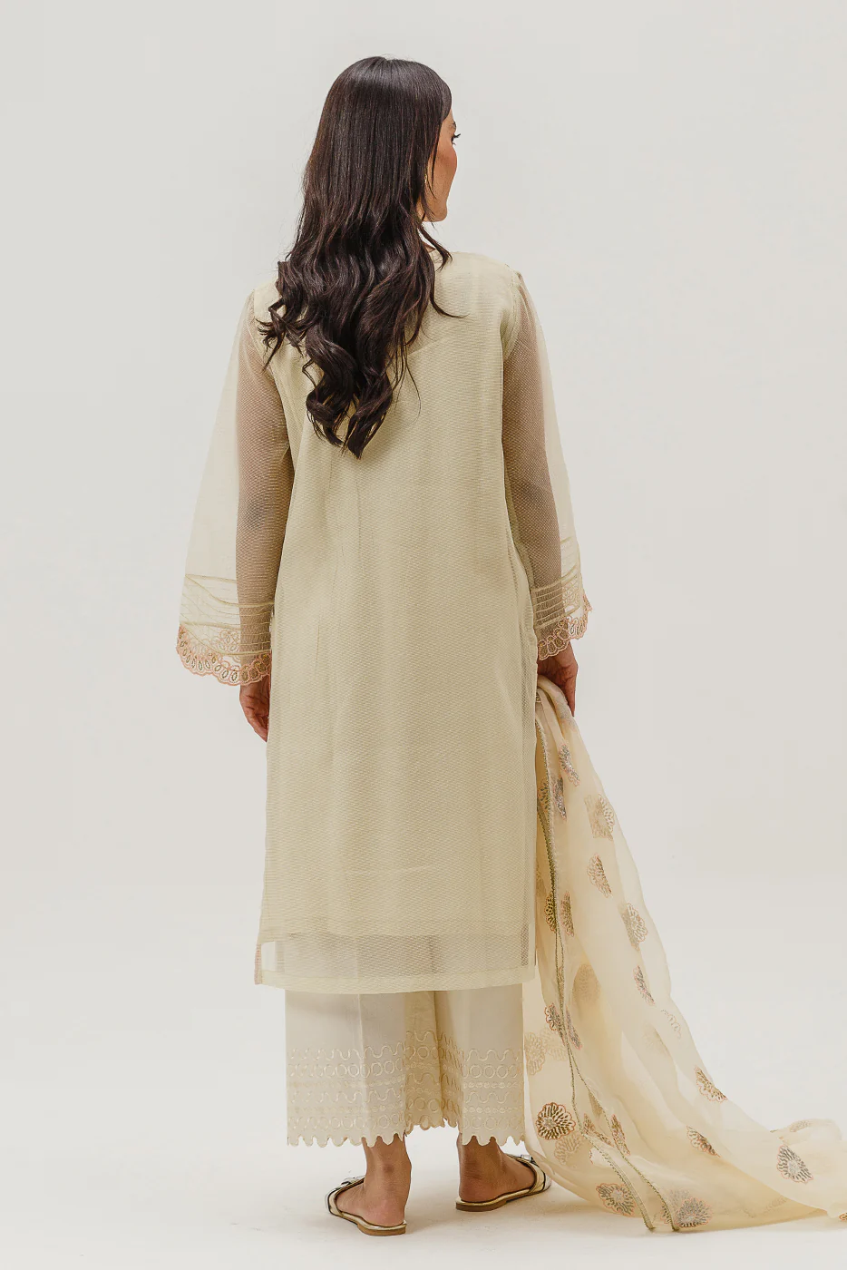 2 PIECE EMBROIDERED KARANDI SUIT (LUXURY-PRET) - Image 4