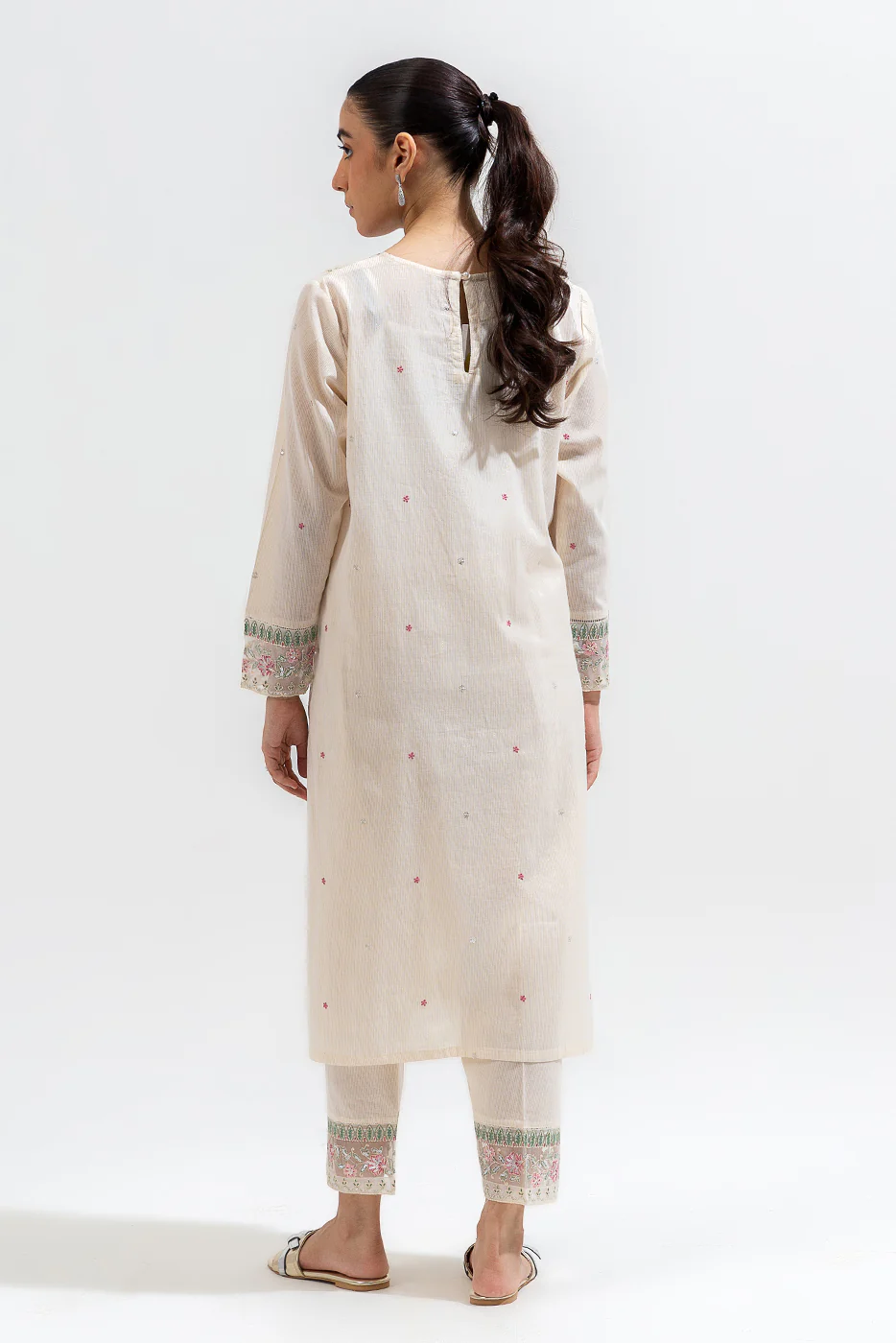 EMBROIDERED MISSOURI LAWN SHIRT (LUXURY-PRET) - Image 2