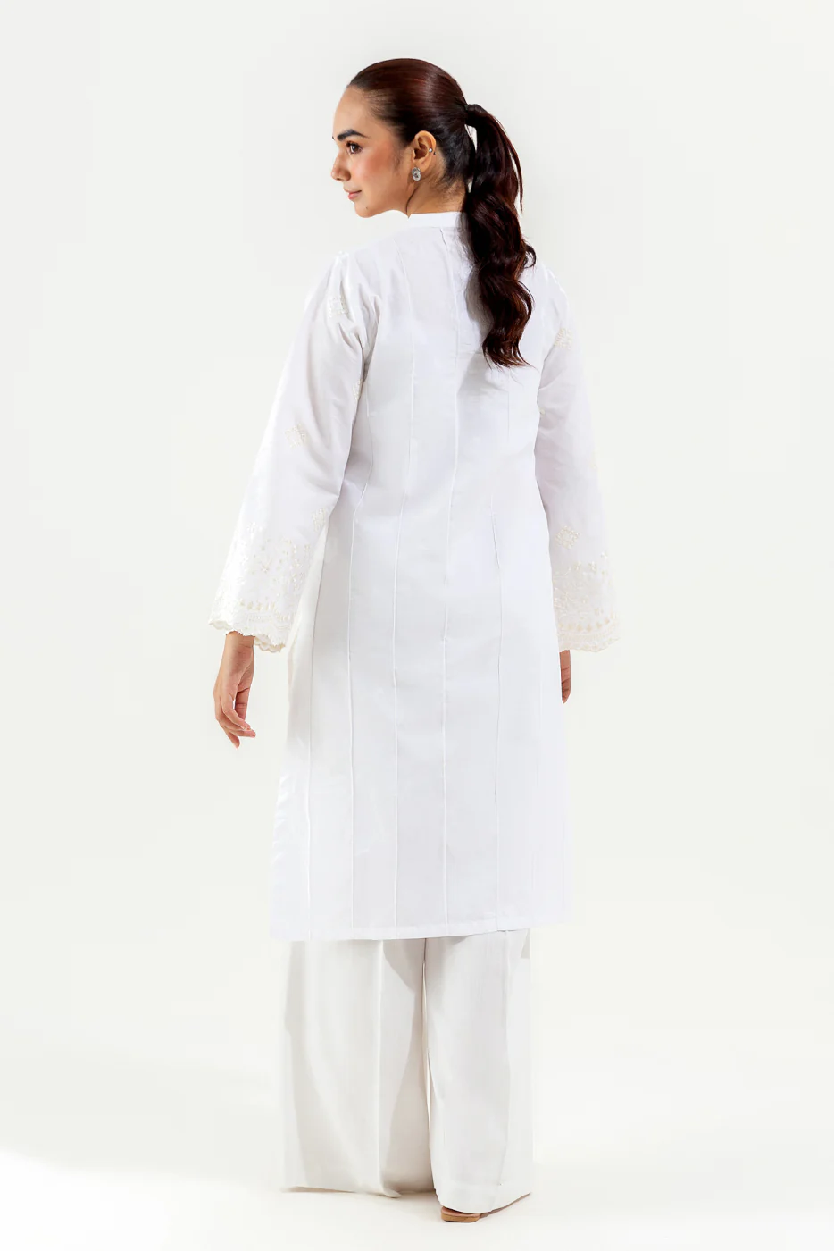 EMBROIDERED LAWN SHIRT (PRET) - Image 3