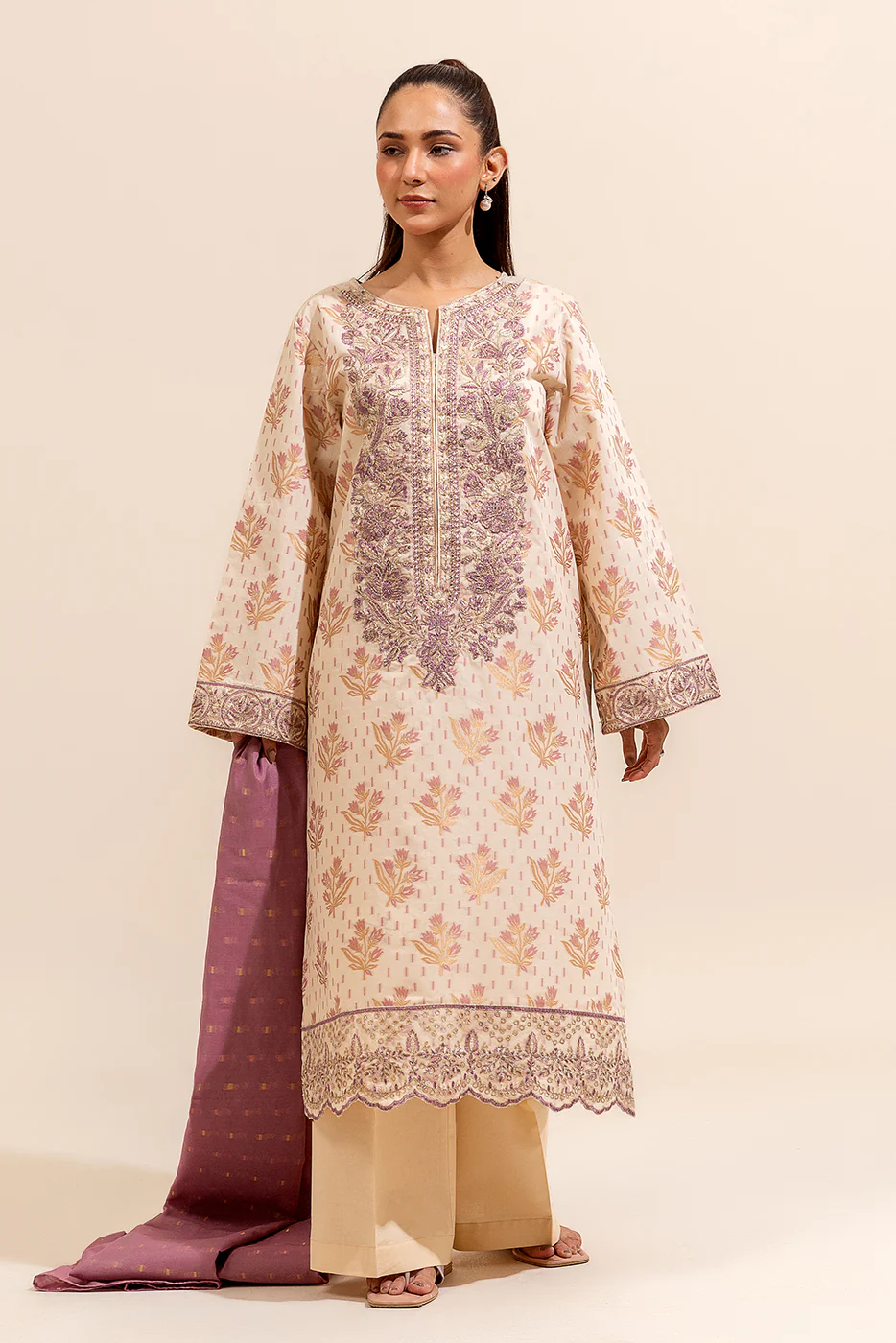 3 PIECE EMBROIDERED JACQUARD SUIT-HEATHER FIELDS (UNSTITCHED) - Image 3