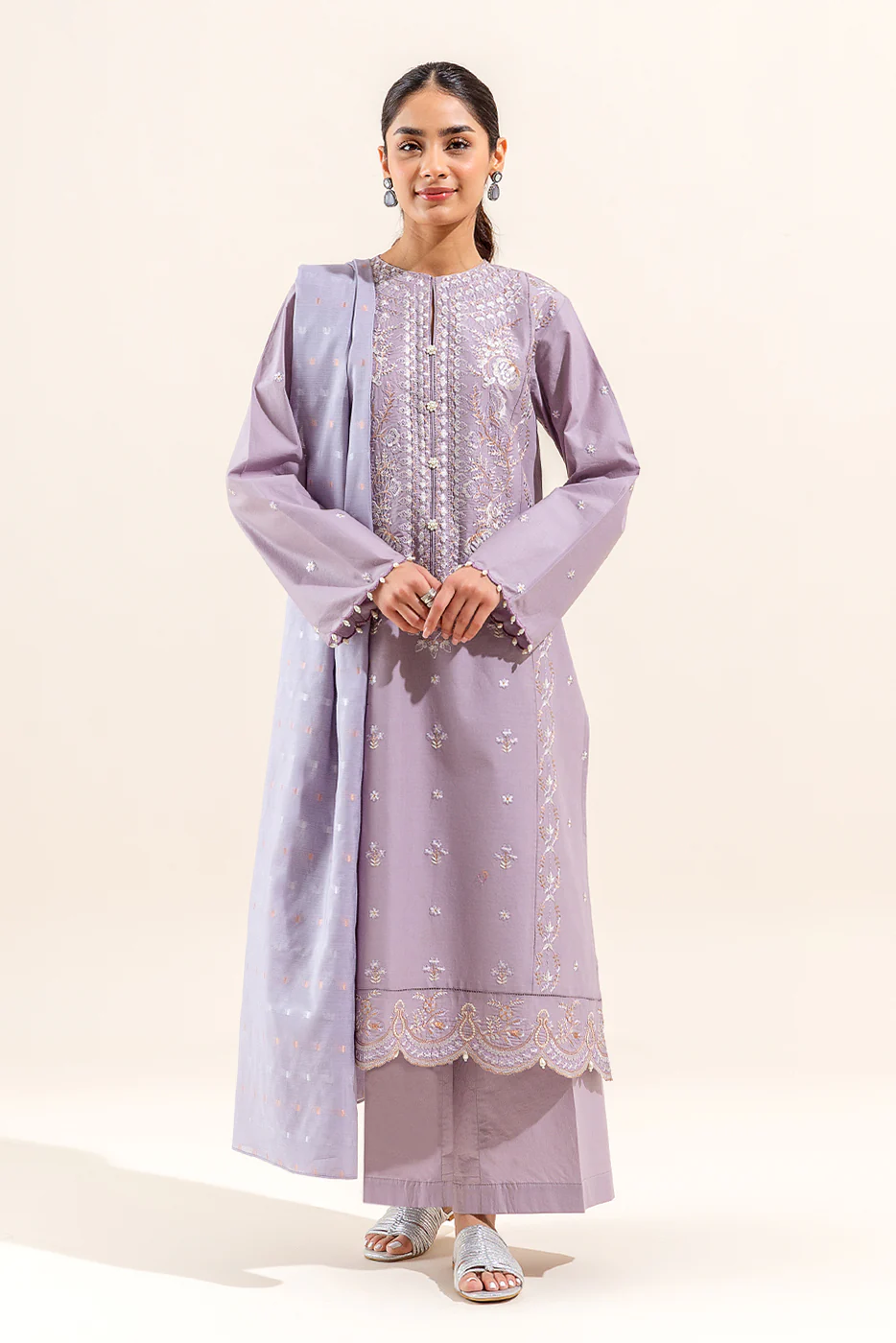 3 PIECE EMBROIDERED LAWN SUIT (UNSTITCHED) - Image 2