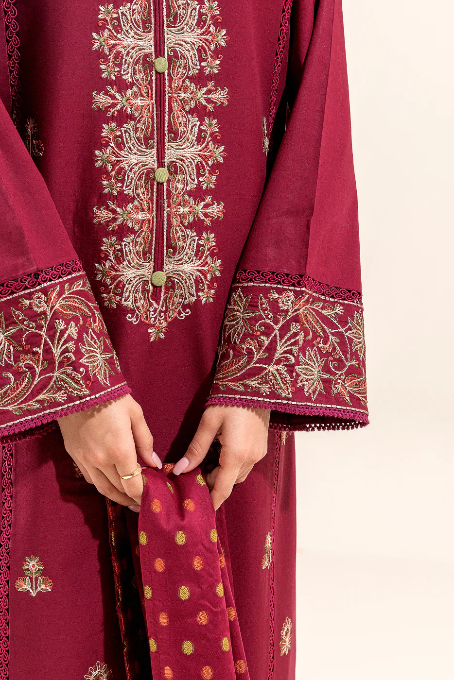 3 PIECE EMBROIDERED LAWN SUIT (UNSTITCHED) - Image 3