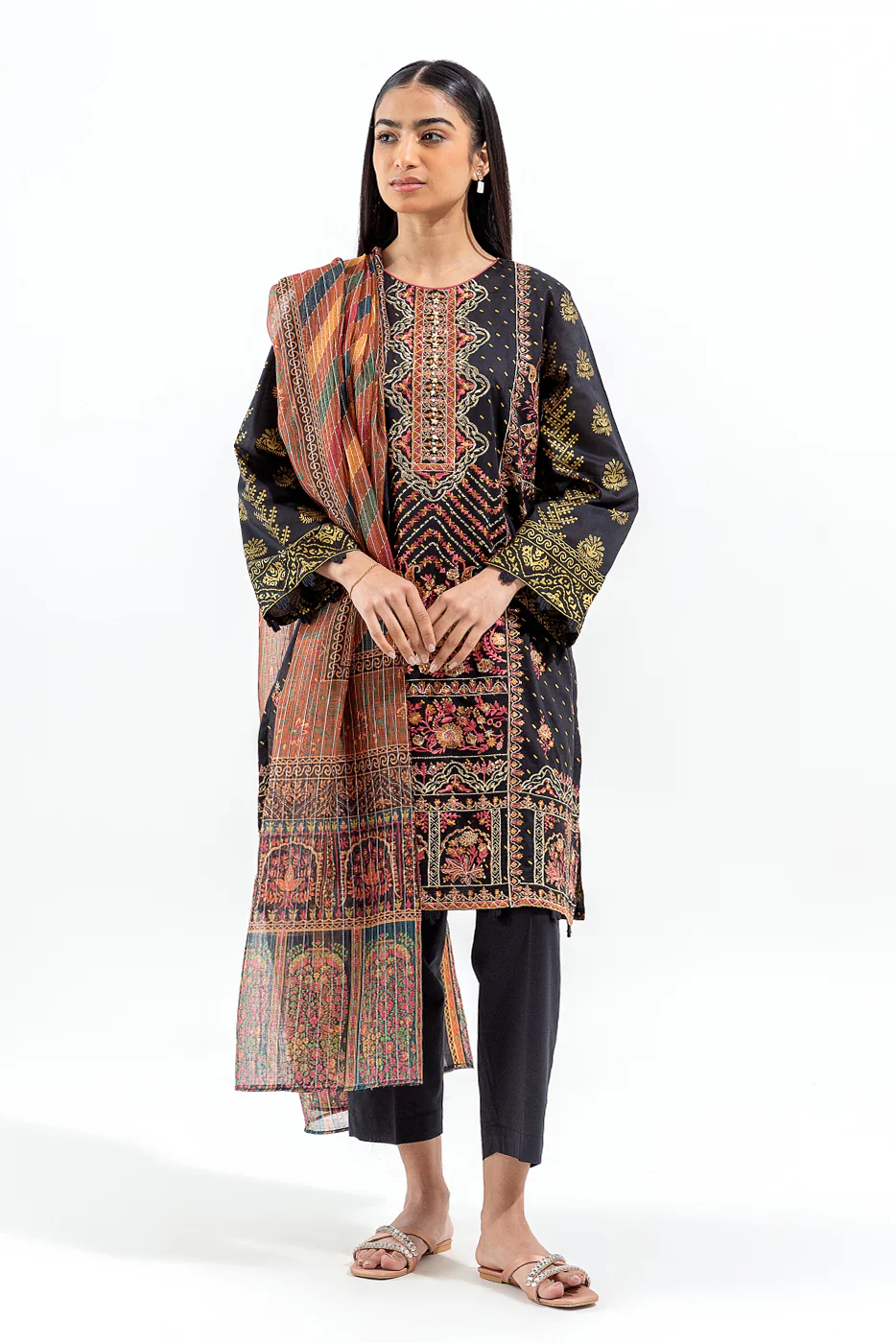 3 PIECE LAWN SUIT (LUXURY PRET) - Image 2