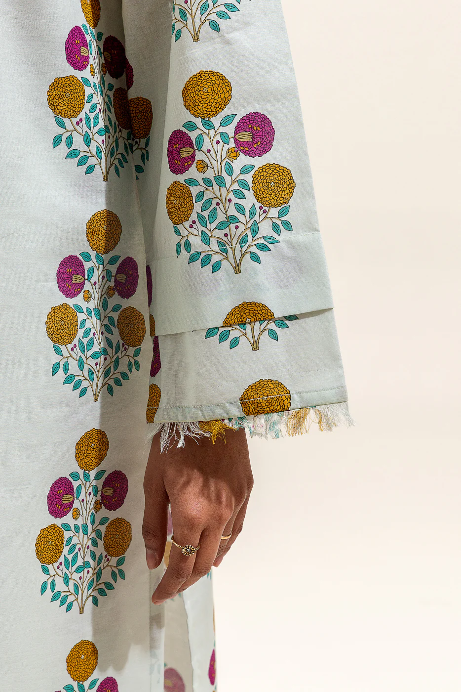 2 PIECE PRINTED SUIT-IVORY BLISS (UNSTITCHED) - Image 3