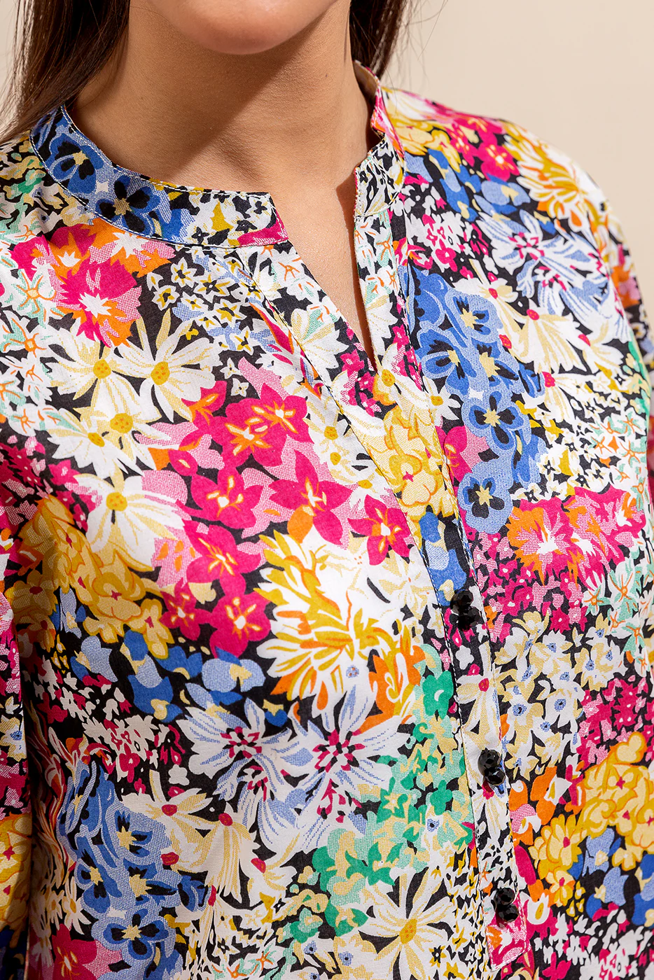 2 PIECE PRINTED LAWN SUIT-PRISM BLOOM (UNSTITCHED) - Image 4
