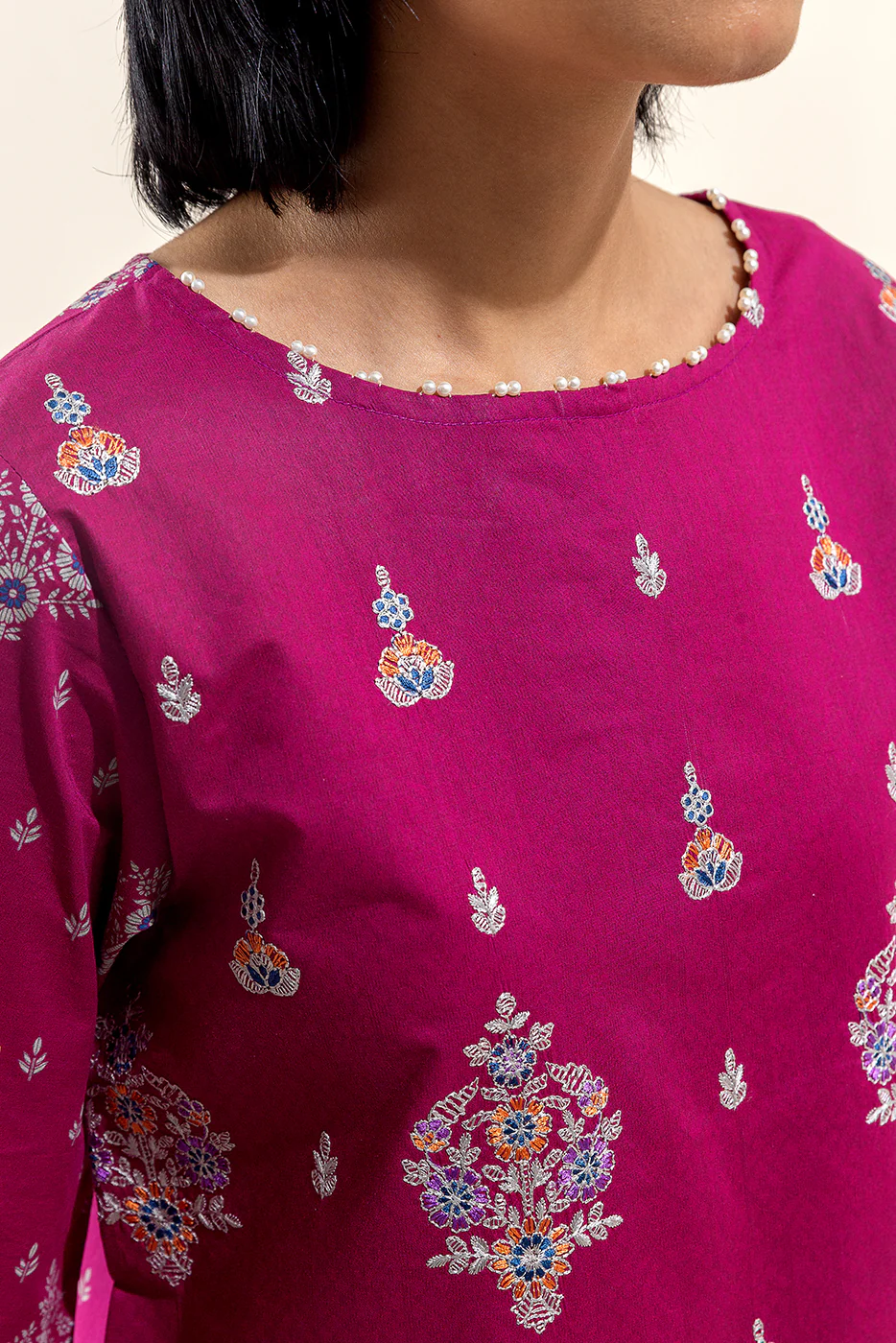3 PIECE EMBROIDERED LAWN SUIT-MULBERRY ADORN (UNSTITCHED) - Image 5