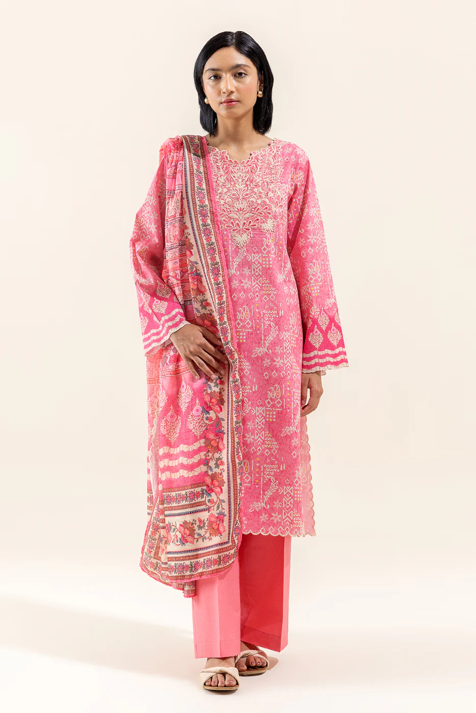 3 PIECE EMBROIDERED LAWN SUIT-ROUGE GLEAM (UNSTITCHED) - Image 2