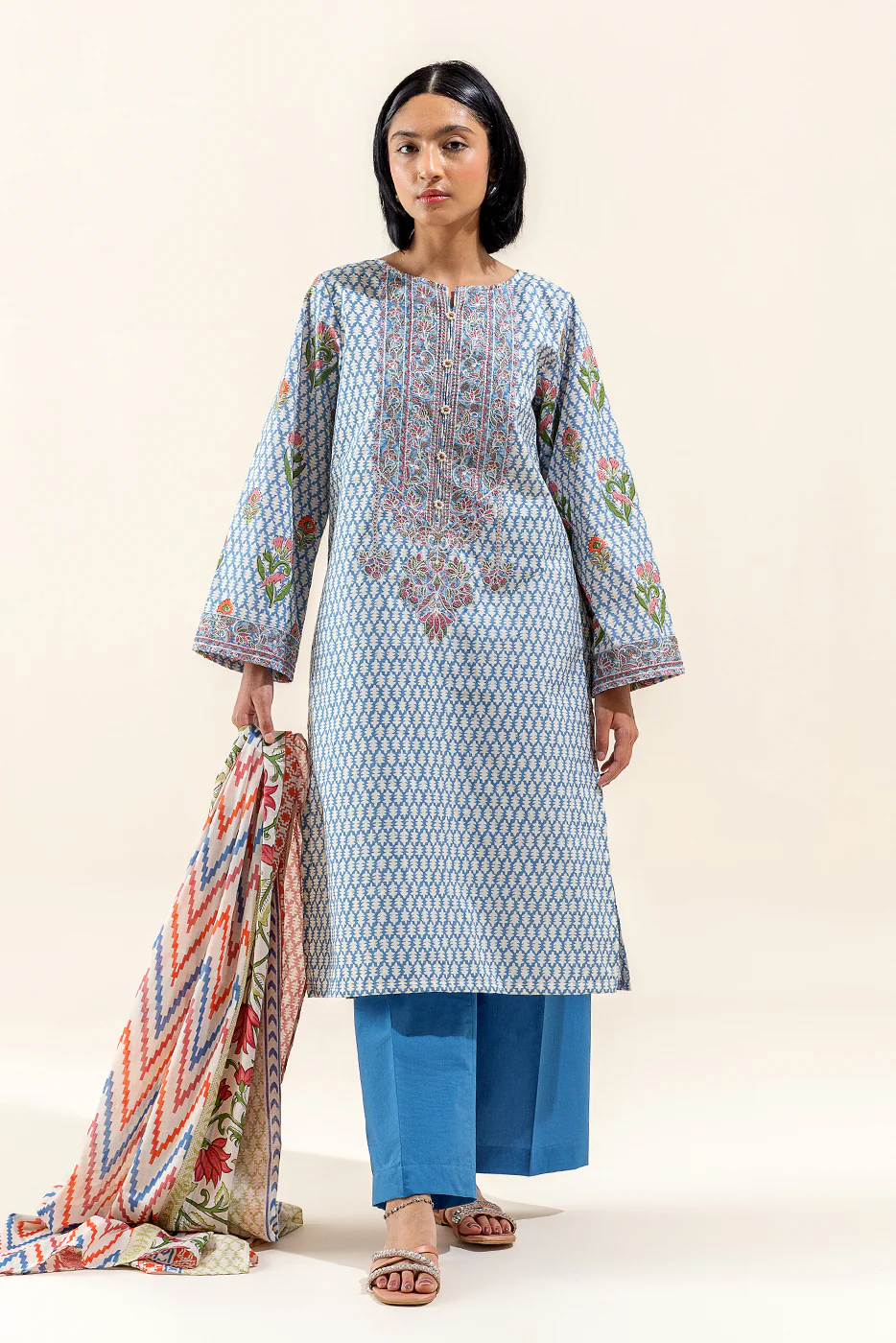 3 PIECE EMBROIDERED LAWN SUIT-EAST VERVE (UNSTITCHED) - Image 3