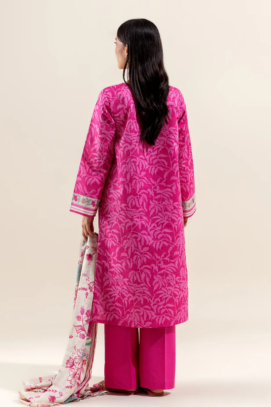 3 PIECE PRINTED LAWN SUIT-FLORA ROUGE (UNSTITCHED) - Image 4
