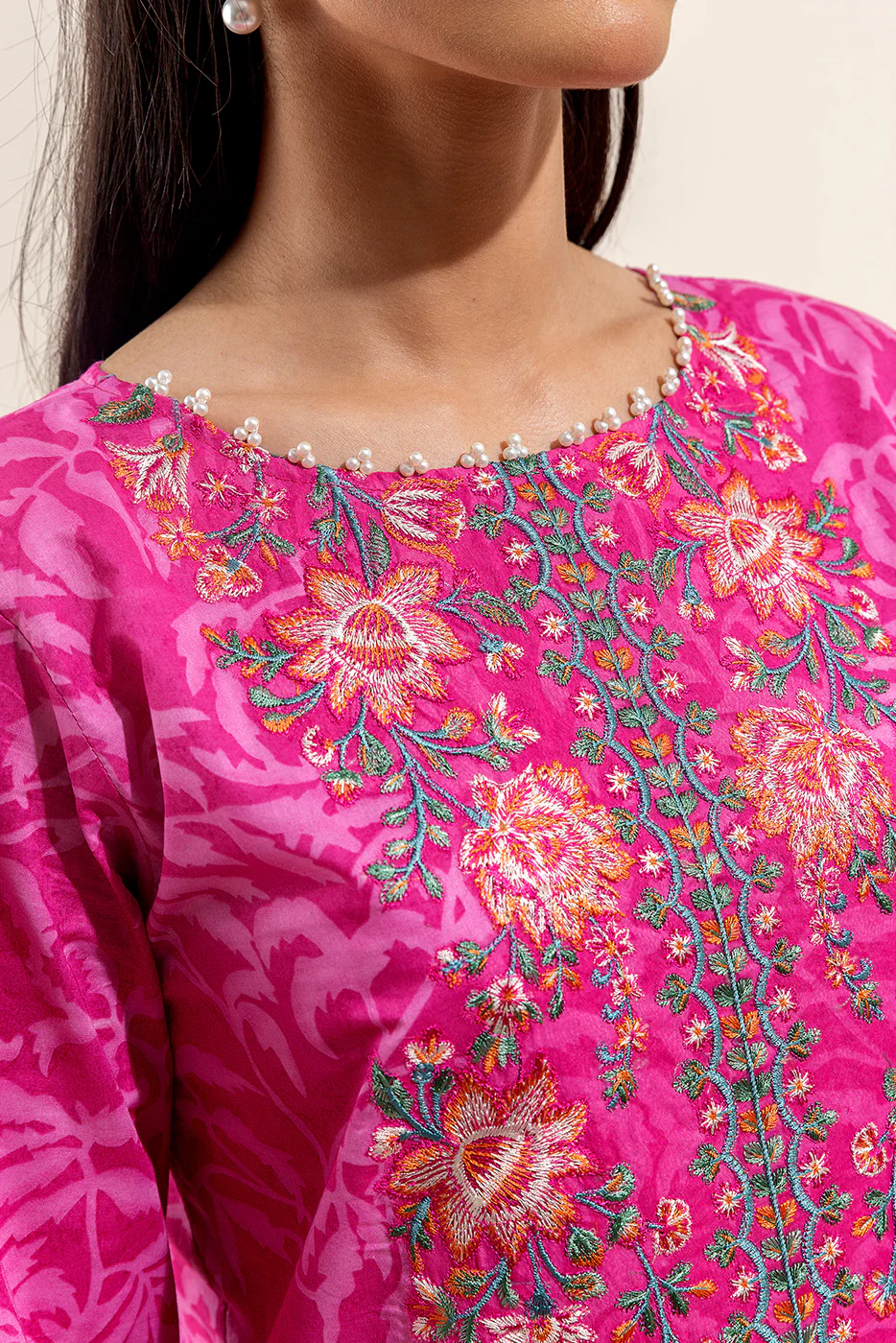 3 PIECE PRINTED LAWN SUIT-FLORA ROUGE (UNSTITCHED) - Image 5