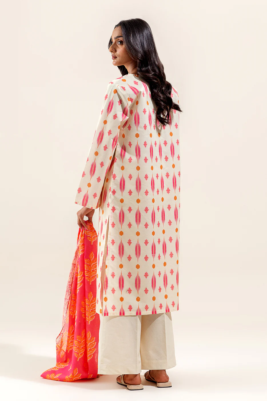 3 PIECE PRINTED SUIT-IKAT PEARL (UNSTITCHED) - Image 4