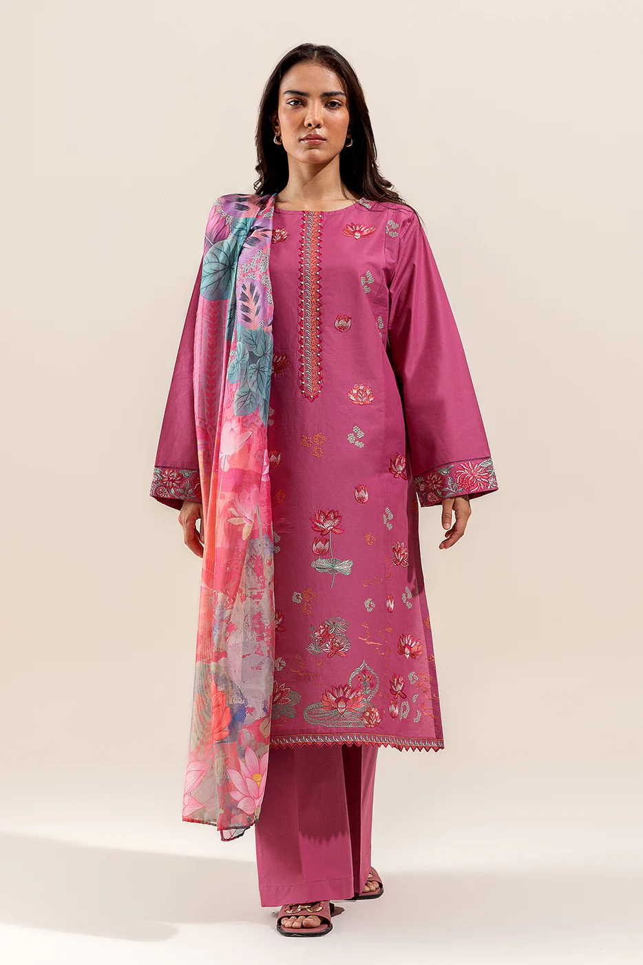 3 PIECE EMBROIDERED LAWN SUIT-LOTUS BLUSH (UNSTITCHED) - Image 2
