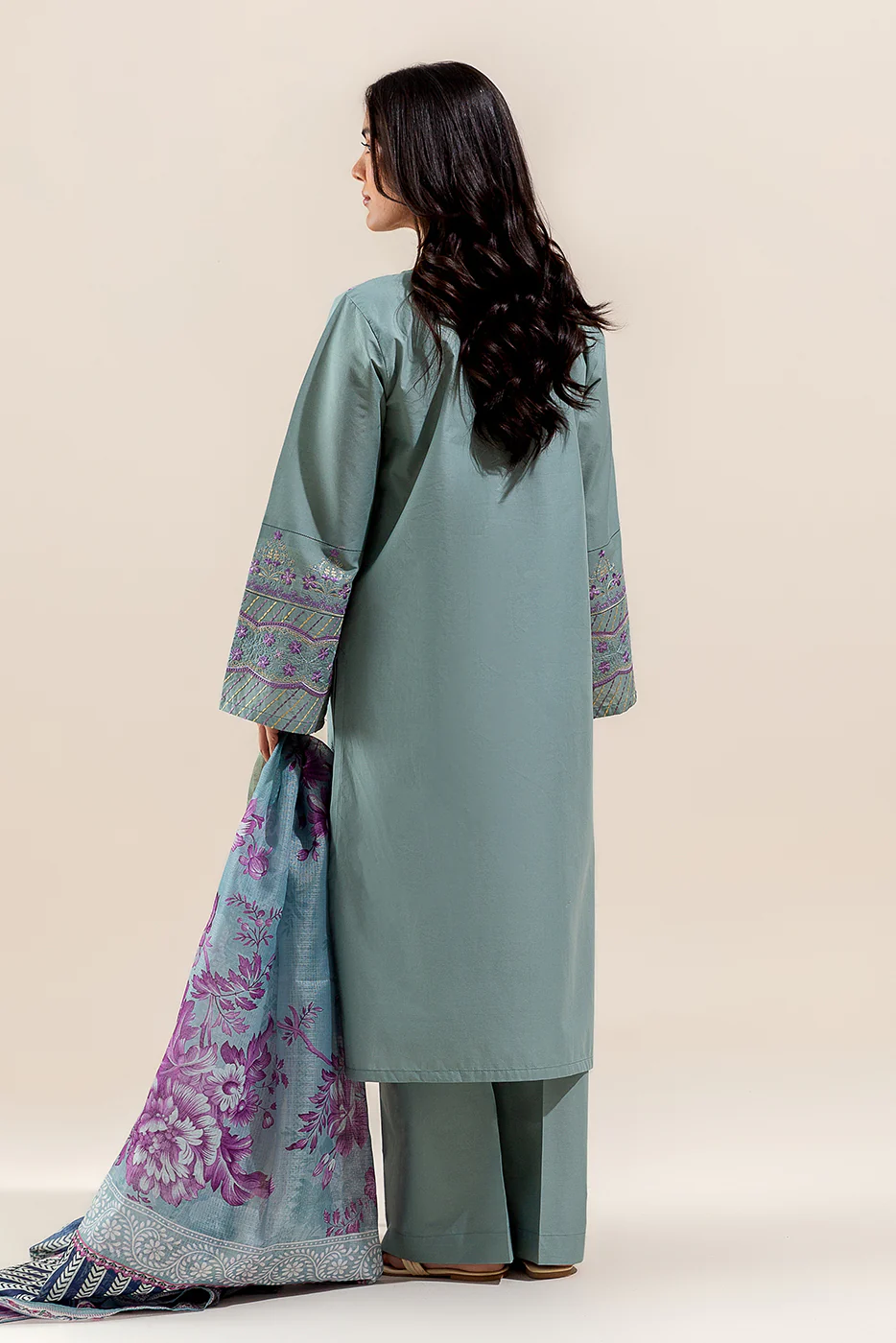 2 PIECE EMBROIDERED LAWN SUIT-MINT GLOW (UNSTITCHED) - Image 4