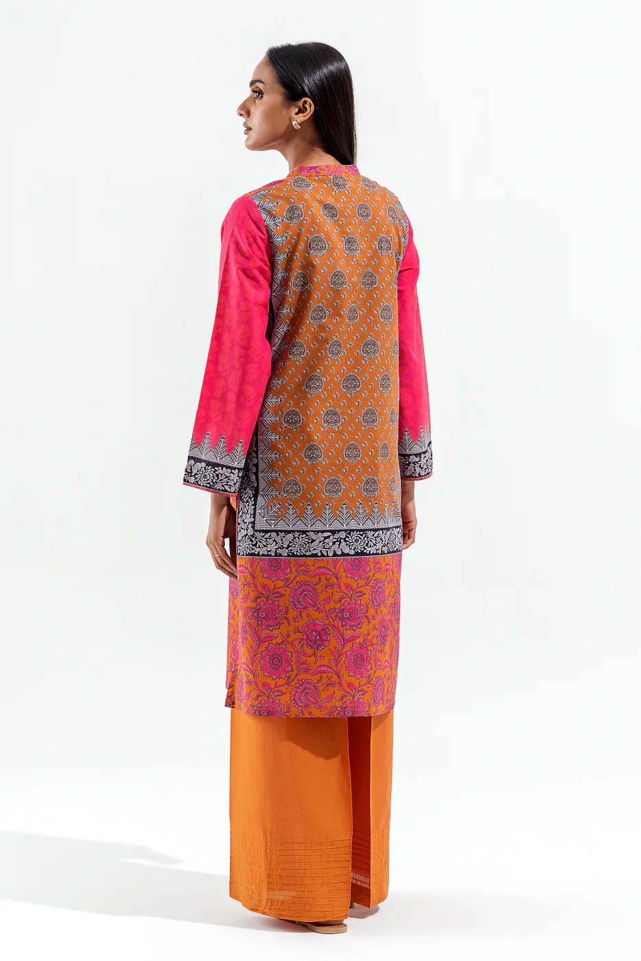2 PIECE PRINTED CAMBRIC SUIT (PRET) - Image 4