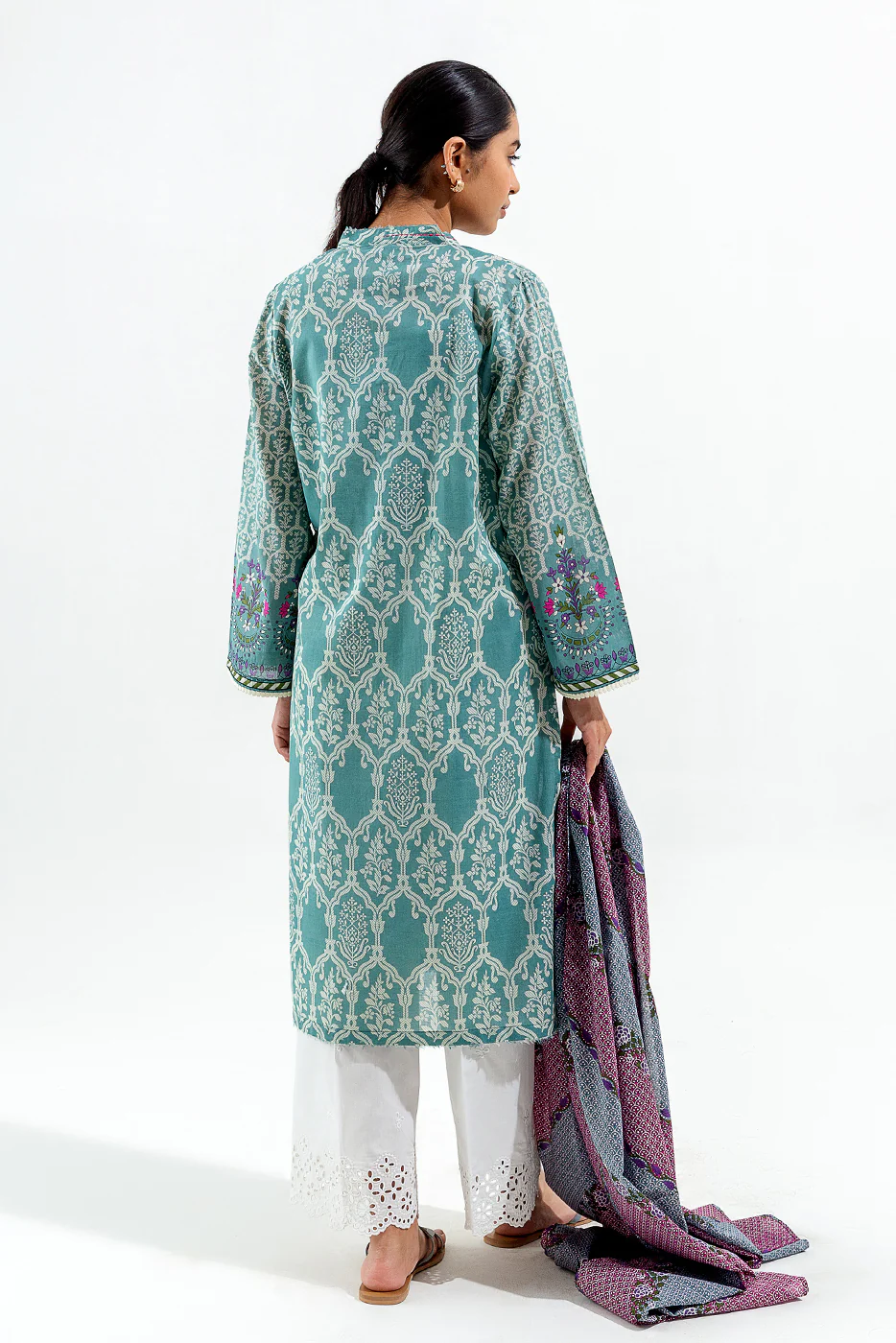 2 PIECE PRINTED LAWN SUIT (PRET) - Image 4