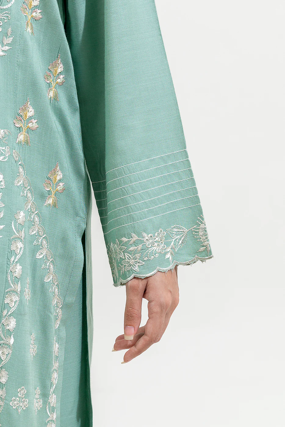 2 PIECE EMBROIDERED VISCOSE SUIT (PRET) - Image 4