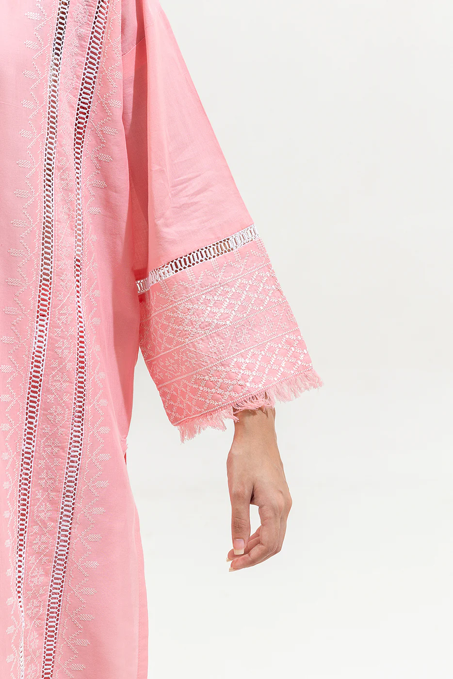 2 PIECE EMBROIDERED LAWN SUIT (PRET) - Image 5
