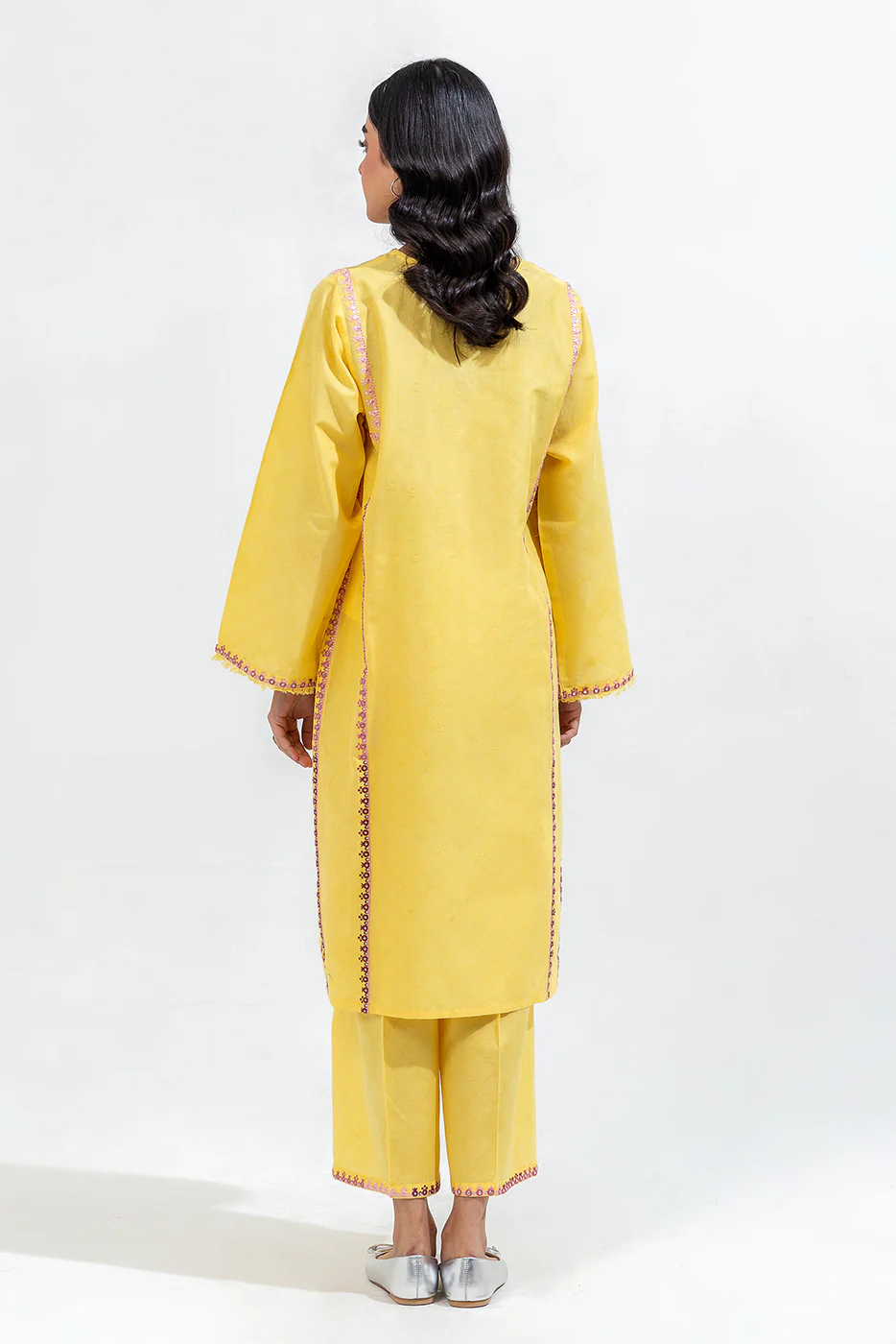 2 PIECE EMBROIDERED JACQUARD SUIT (PRET) - Image 3