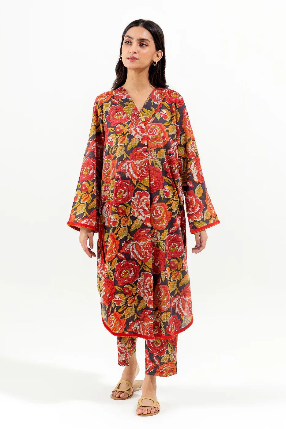 2 PIECE PRINTED LAWN SUIT (PRET) - Image 2