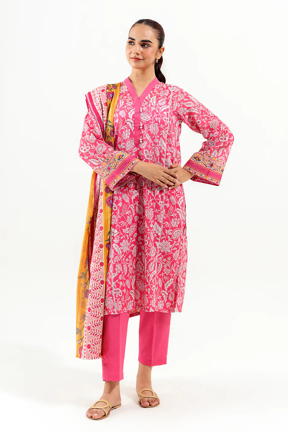 3 PIECE PRINTED LAWN SUIT (PRET) - Image 3