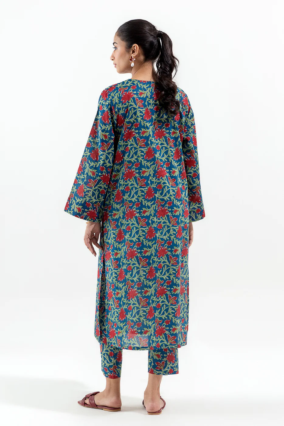 2 PIECE PRINTED LAWN SUIT (PRET) - Image 2