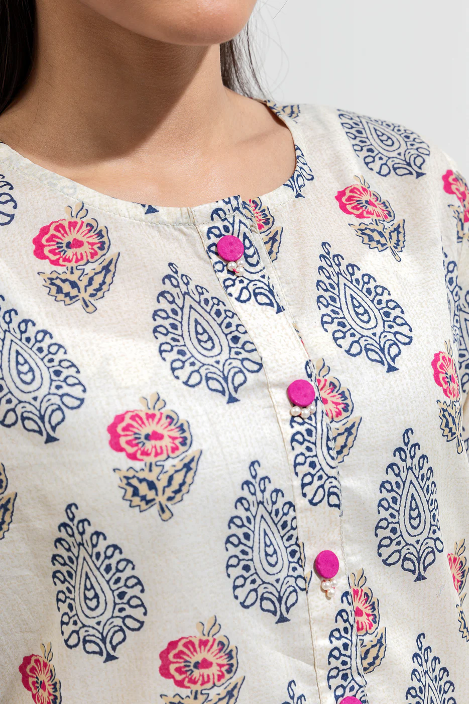 2 PIECE PRINTED LAWN SUIT (PRET) - Image 5