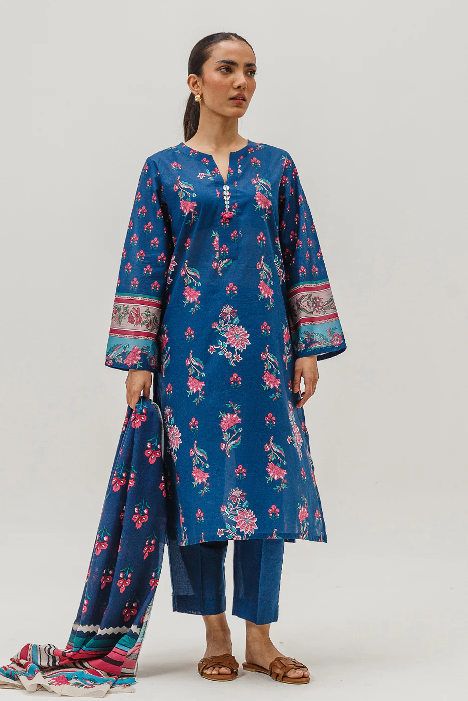 3 PIECE PRINTED SUIT (PRET) - Image 4