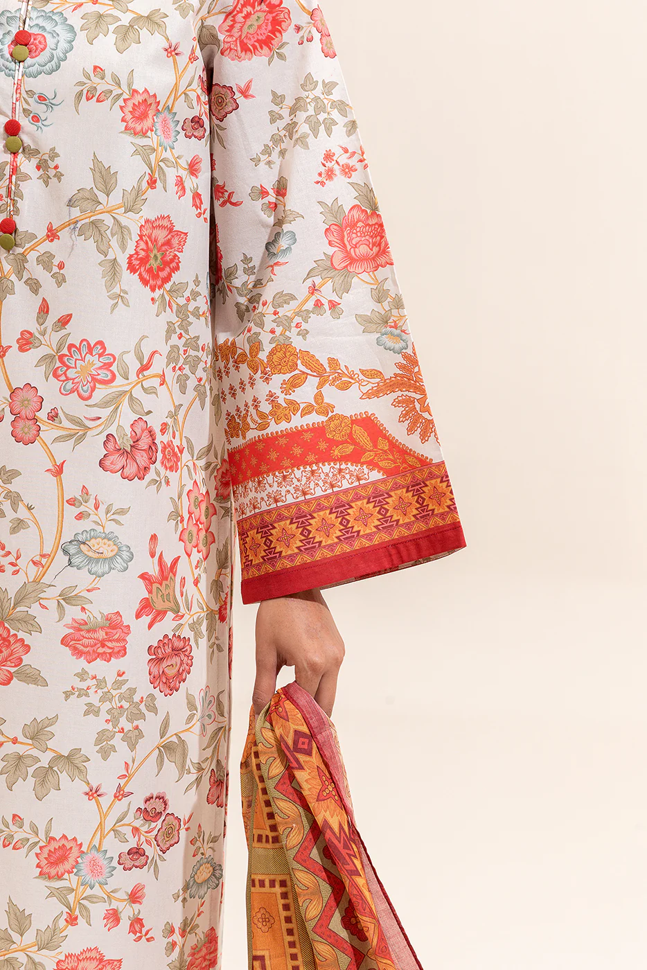 3 PIECE PRINTED LAWN SUIT-CHINTZ CANDY (UNSTITCHED) - Image 5
