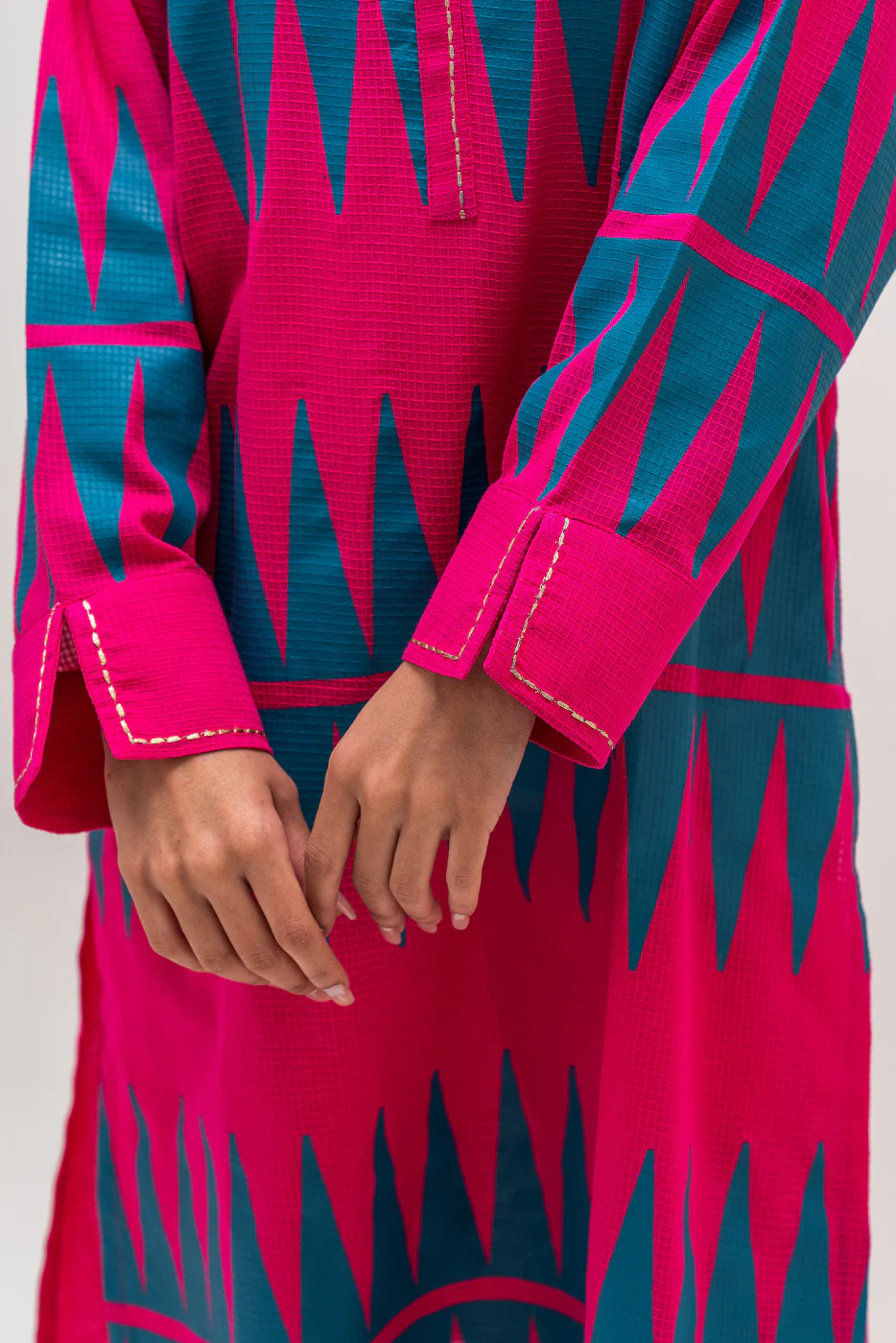 2 PIECE PRINTED JACQUARD SUIT (PRET) - Image 5