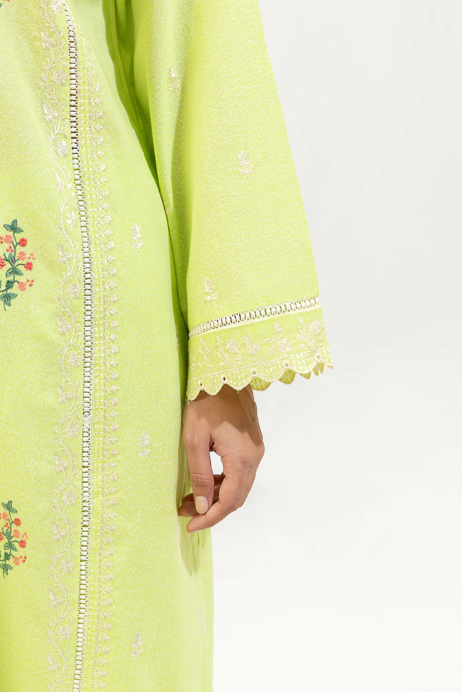 2 PIECE EMBROIDERED KARANDI SUIT (PRET) - Image 5