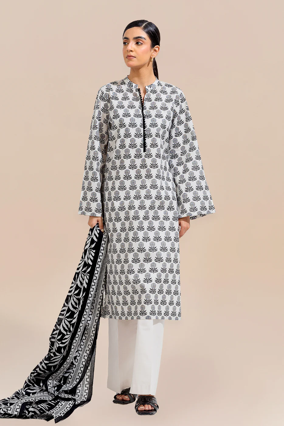 3 PIECE PRINTED LAWN SUIT-IVORY IRON ( UNSTITCHED) - Image 5