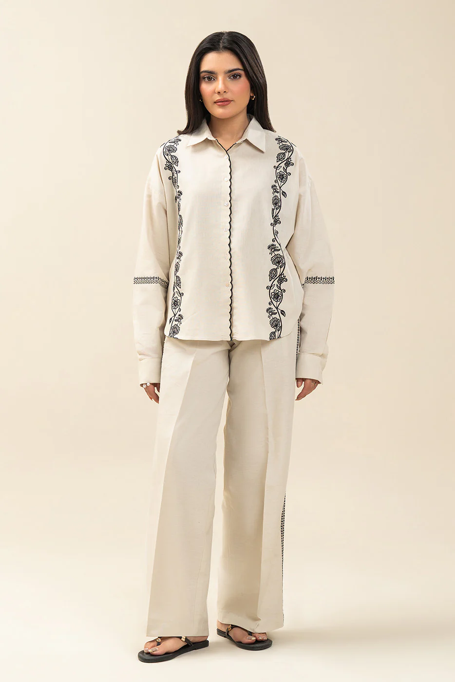 EMBROIDERED CO-ORD SET - Image 2